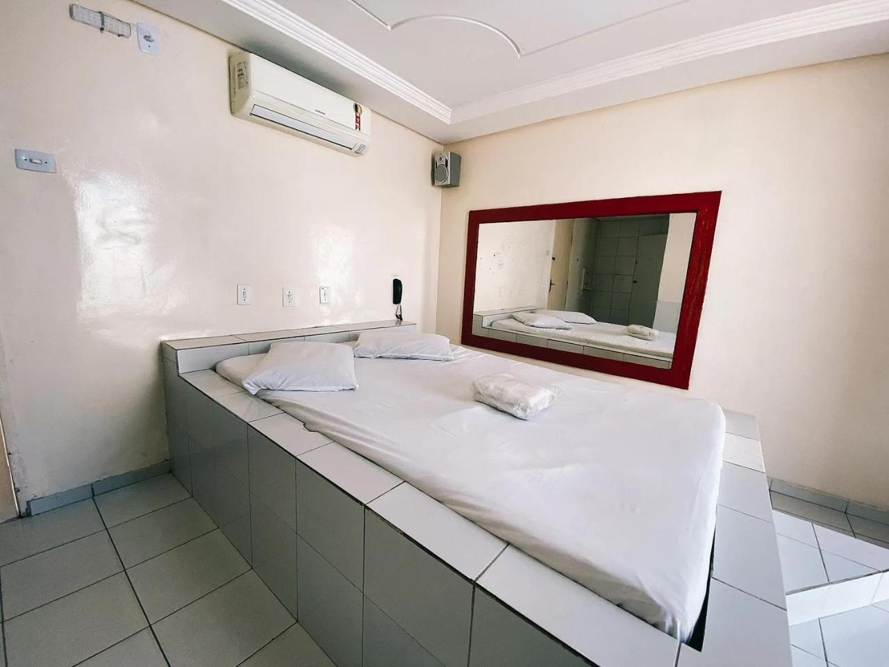 Temporada Cg - Hiper Motel Καμπίνα Γκράντε Εξωτερικό φωτογραφία